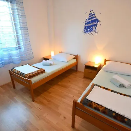 Zdenka * נייביצה