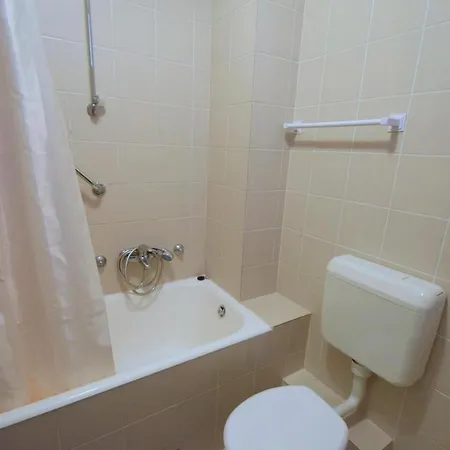 Zdenka * Нивице